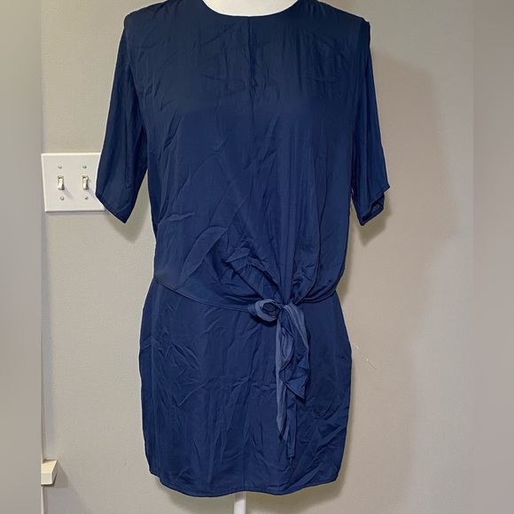 Maisie Free People midi dress in deep blue NWOT. Tie front accent, lined, zipper - Picture 2 of 9